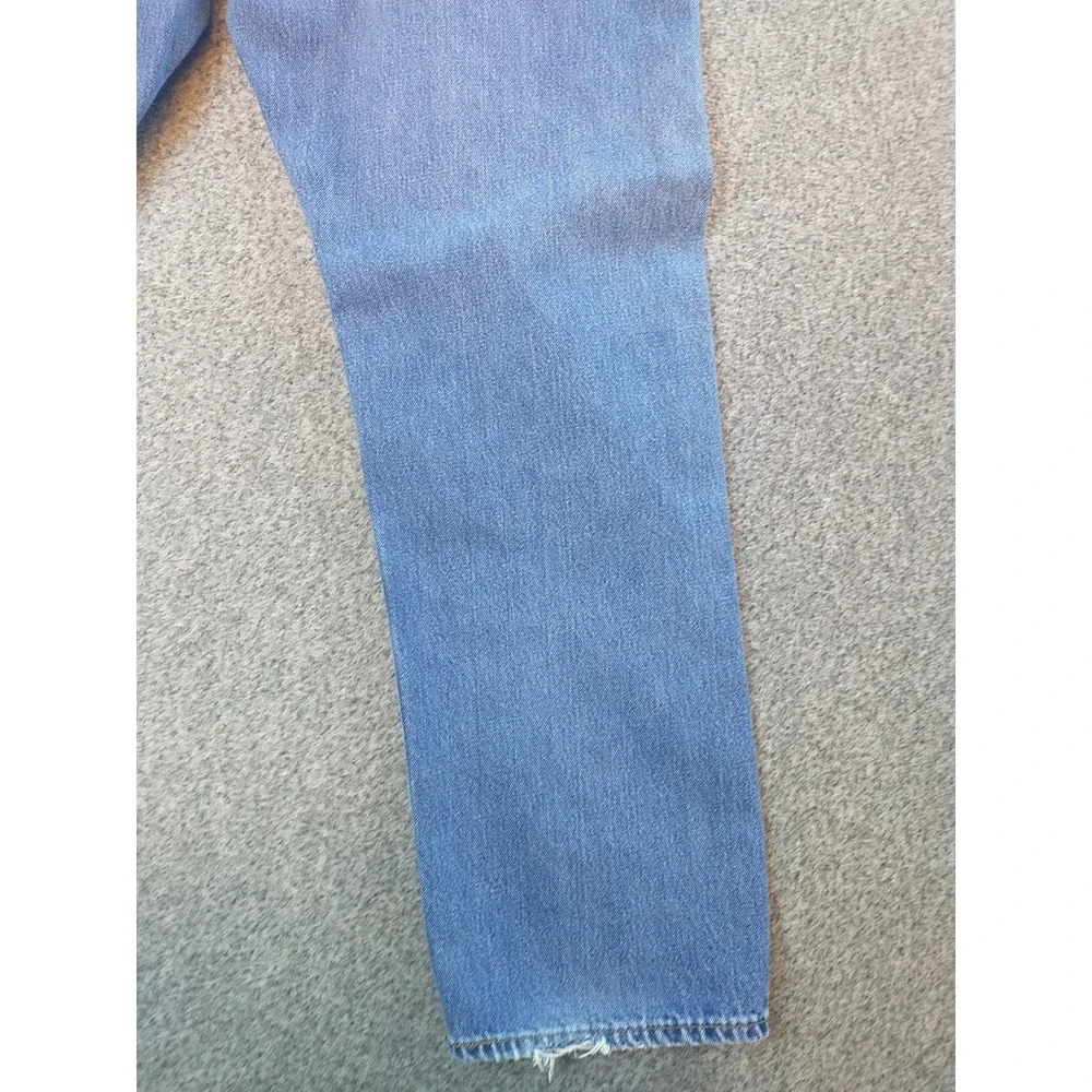 Levis 505 Regular Fit Straight Leg Jeans Mens 36x29 Medium Wash Denim Distressed